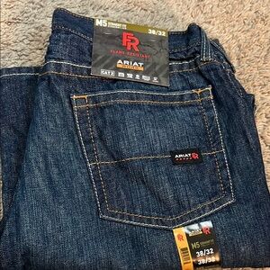 Ariat Blue Straight Jeans with Classic Contrast Stitching